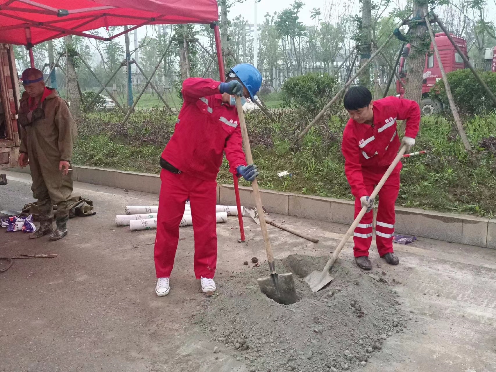 千家镇管道疏通哪家好】及时进行市政管道清淤